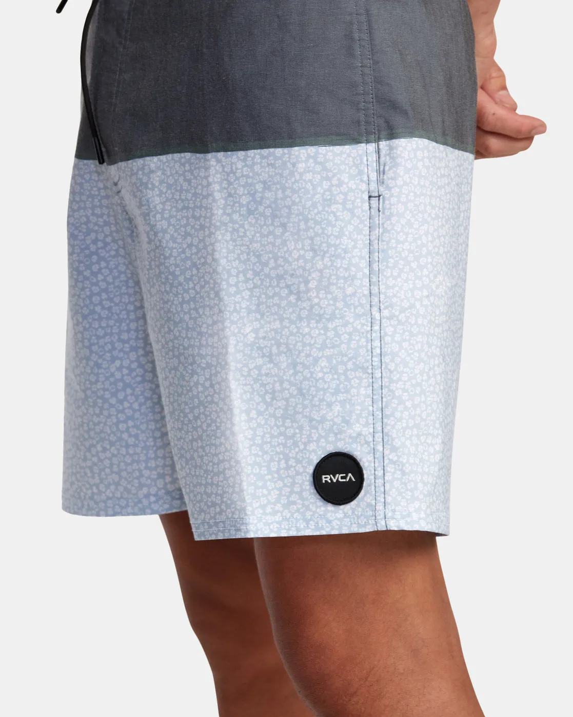County 18" Boardshorts - Garage Blue
