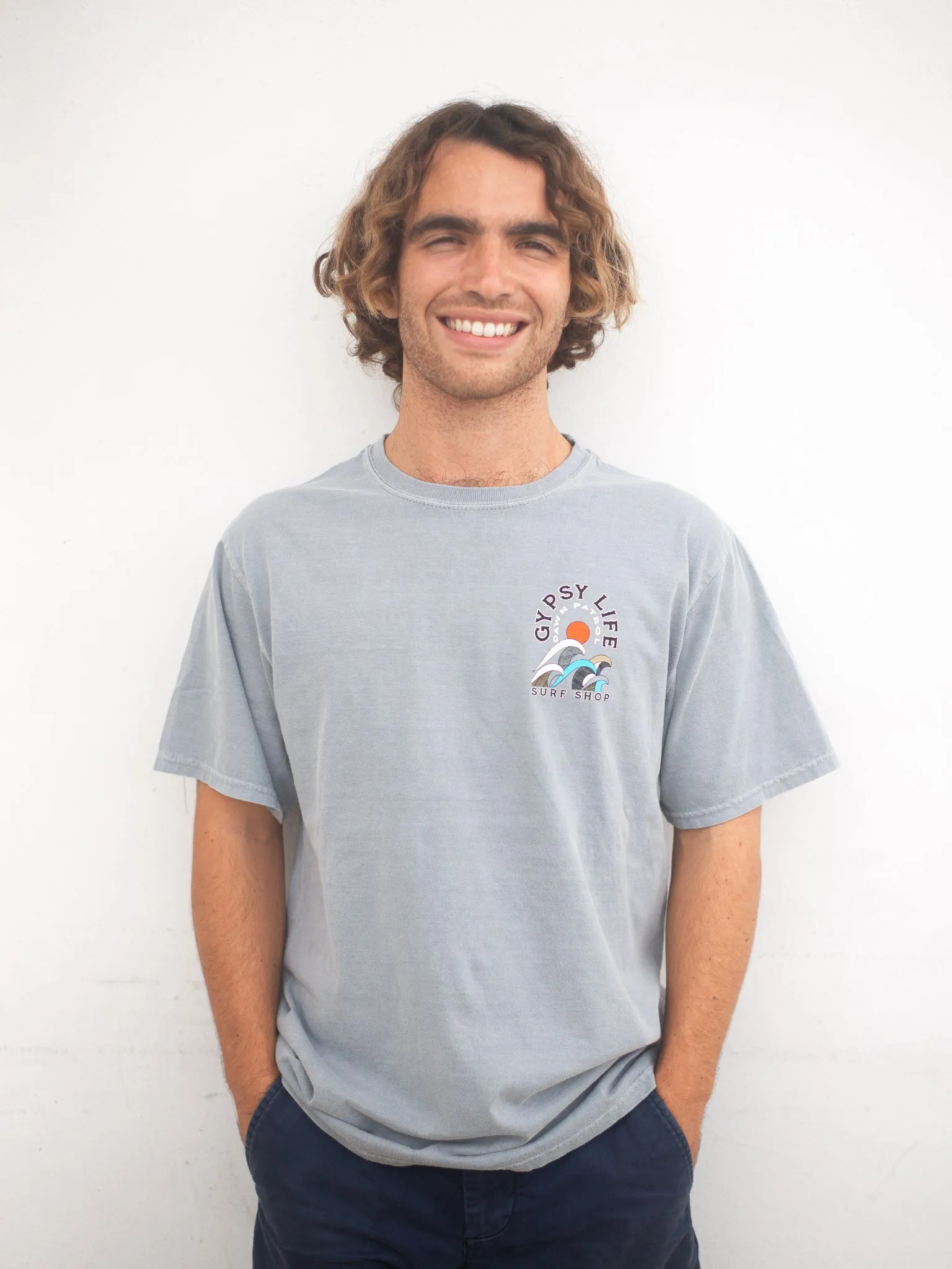 Gypsy Life Surf Shop - Men's Dyed Ringspun Tee - Campari Waves - Gray