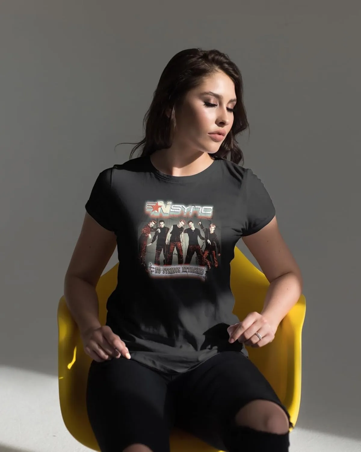 NSYNC T Shirt No Strings Attached Adult Black Short Sleeve 90s Boy Band Pop Music Graphic Tees